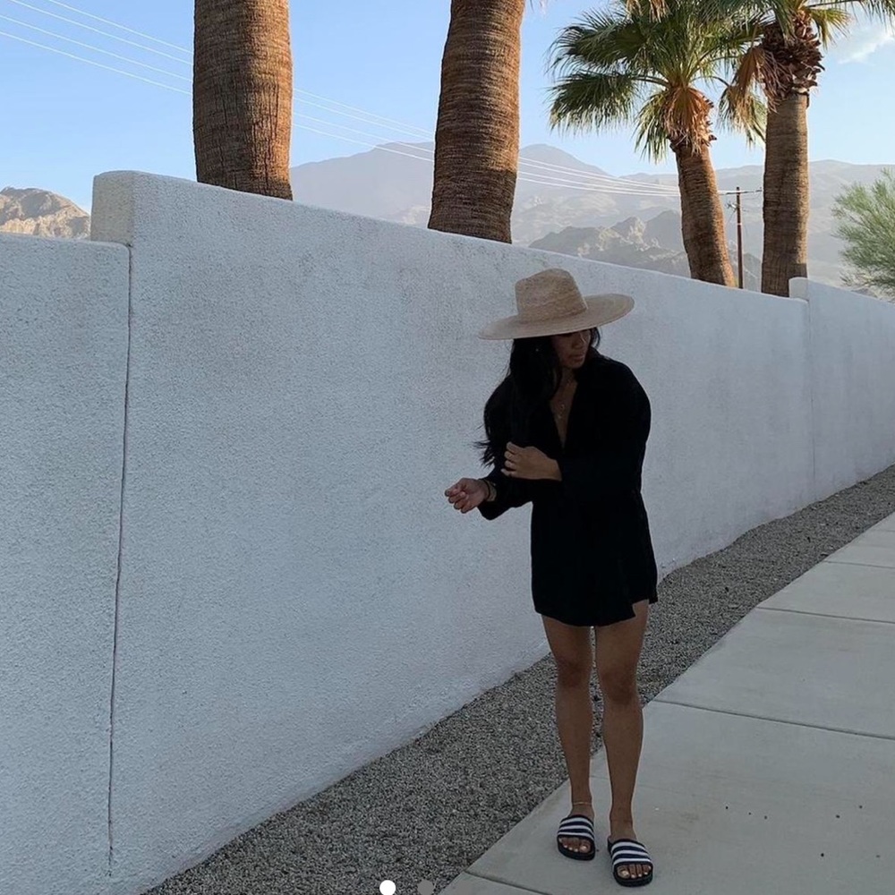 H&M Boyfriend linen button up blouse